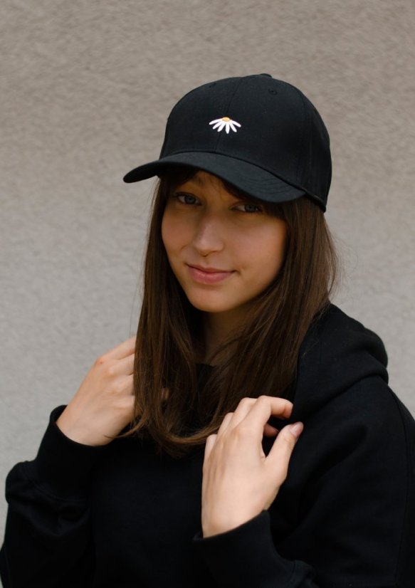 Unisex kšiltovka z recyklovaného materiálu, s výšivkou KOPRETINA