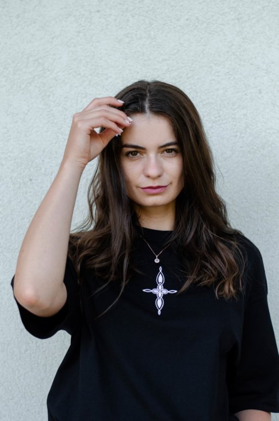 Unisex černé triko, s výšivkou TALISMAN - Barva: Černá, Velikost: M