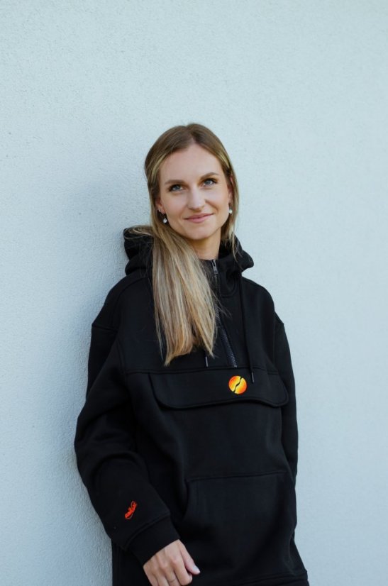 Unisex černá mikina z bio bavlny, s výšivkou POLOKRUH - Barva: Černá, Velikost: S