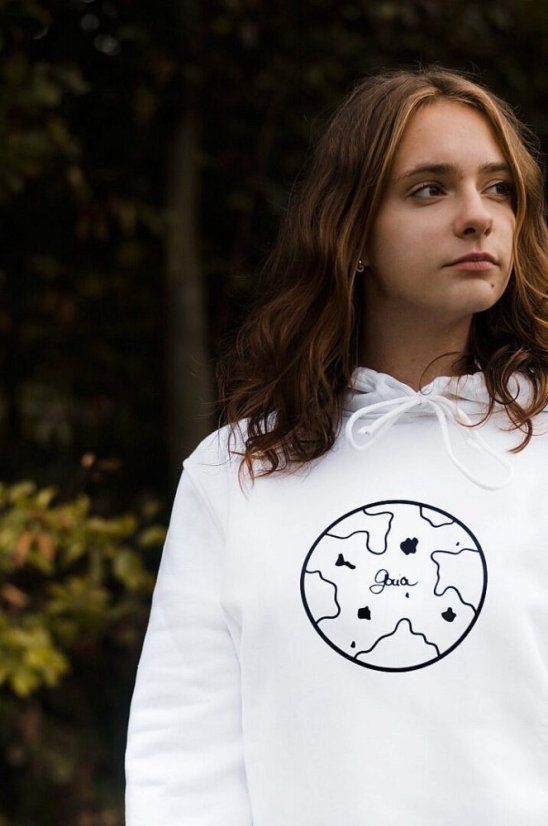 Unisex bílá mikina s kapucí „Matka Země” - Barva: Bílá, Velikost: L