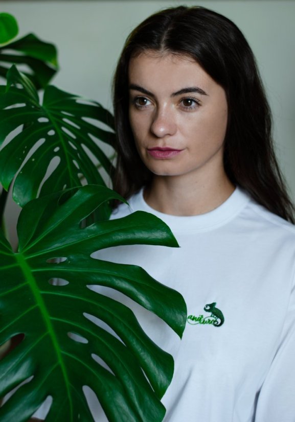 Unisex bílé triko, s výšivkou CHAMELEON - Barva: Bílá, Velikost: M